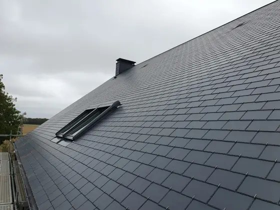 Pose de fenêtre de toit Velux par MCE Couverture (11)